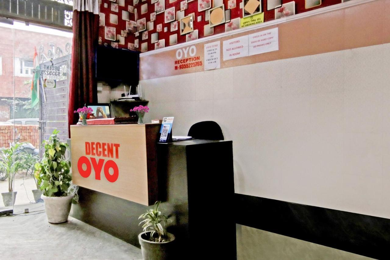 Flagship Hotel Decent Stay Near Pvr Vikaspuri Delhi Nova Deli Exterior foto
